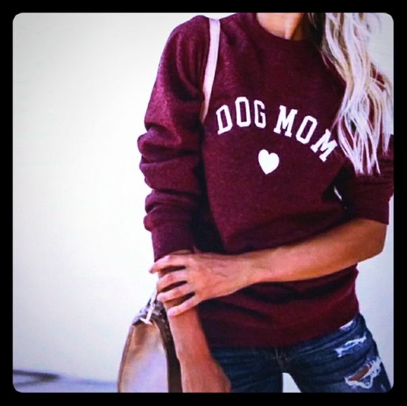 🎯SALE Dog Mom Love Gray Sweatshirt - Picture 3 of 5